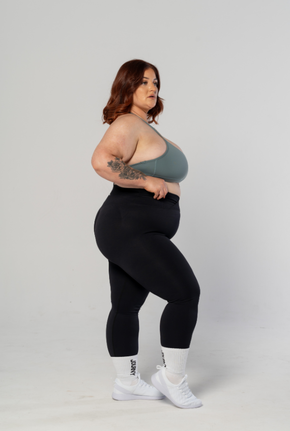 V Front Essential Leggings - Black