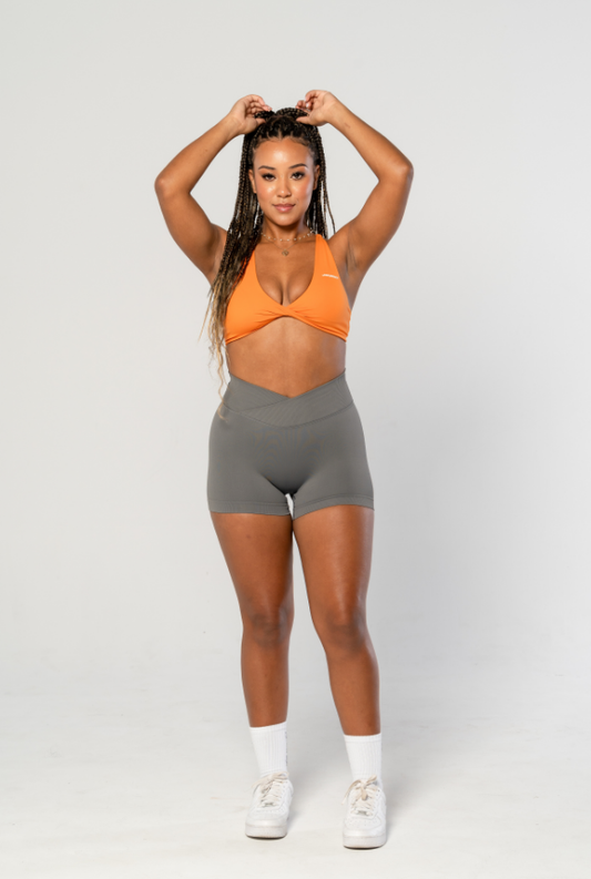 V Front Essential Shorts - Grey